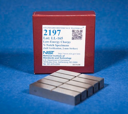 SRM 2197  低能量Charpy V-缺口樣本(自驗證，2毫米射手)